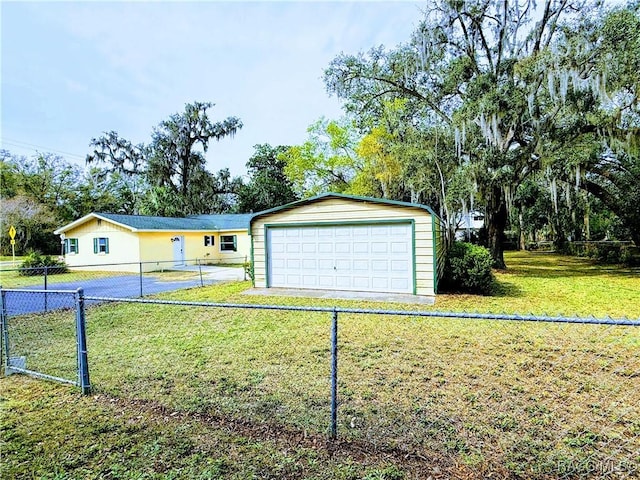 view of front of home with a front yard