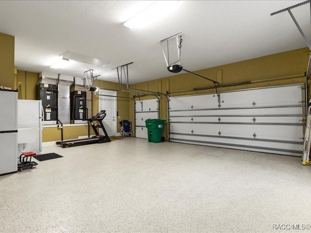 2622 N Carnoustie Loop, Lecanto, FL 34461 - garage with a garage door opener