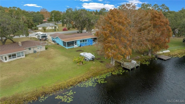 bird's eye view featuring a water view