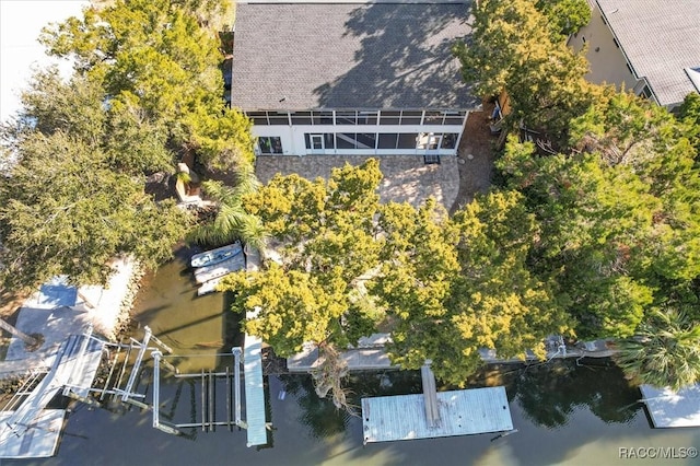 bird's eye view with a water view