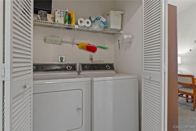 3621 N Lucille Dr, Beverly Hills, FL 34465 - laundry area with washing machine and dryer