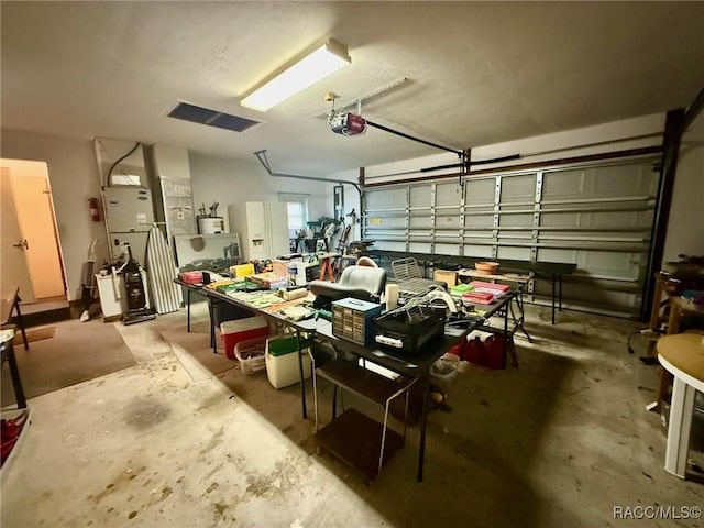2750 W Mustang Blvd, Beverly Hills, FL 34465 - garage with a garage door opener