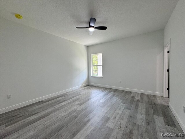 8303 N Empire Ave, Citrus Springs, FL 34433 - photo 14