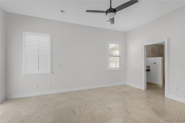 empty room with ceiling fan