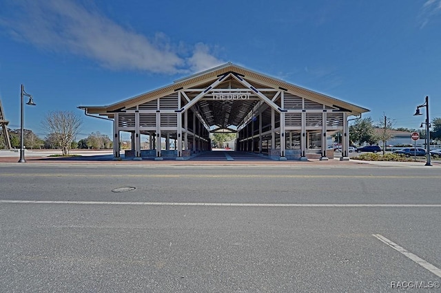 view of building exterior