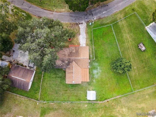 10765 W Spring Cir, Crystal River, FL 34428 - drone / aerial view
