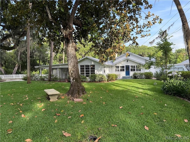 5217 Riverside Dr, Yankeetown, FL 34498 - view of front of property