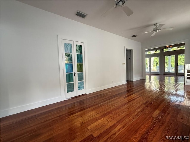 5217 Riverside Dr, Yankeetown, FL 34498 - empty room with a ceiling fan and wood-type flooring