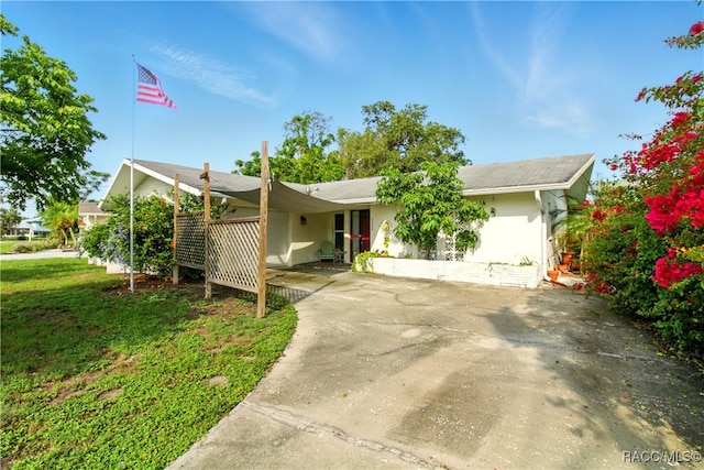 5728 Colonial Dr, New Port Richey, FL 34653 - photo 1
