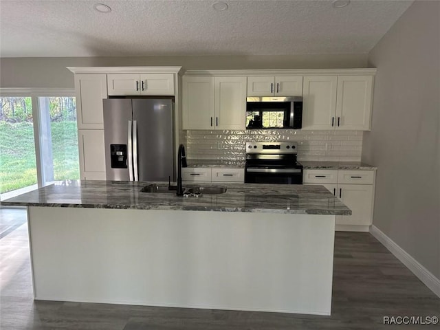 9729 N Paradisea Dr, Dunnellon, FL 34433 - photo 14