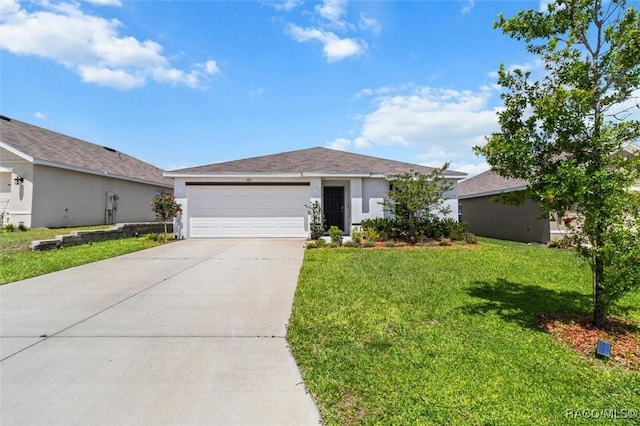 457 W Fairways View Dr, Beverly Hills, FL 34465 - ranch-style house featuring driveway, an attached garage, a front lawn, and stucco siding