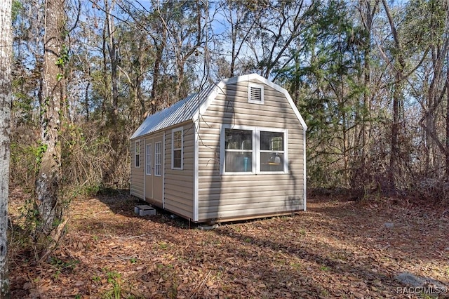 view of outdoor structure