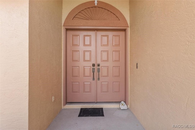 view of property entrance