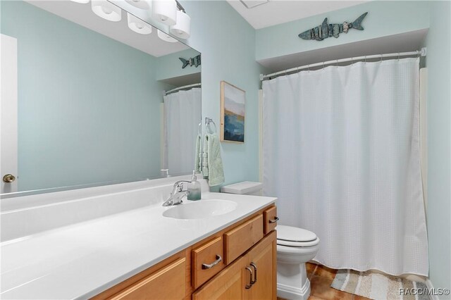 9 Flagler Dr, Palm Coast, FL 32137 - full bath with toilet and vanity