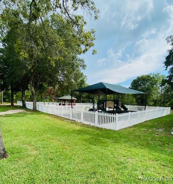6487 W Conestoga St, Beverly Hills, FL 34465