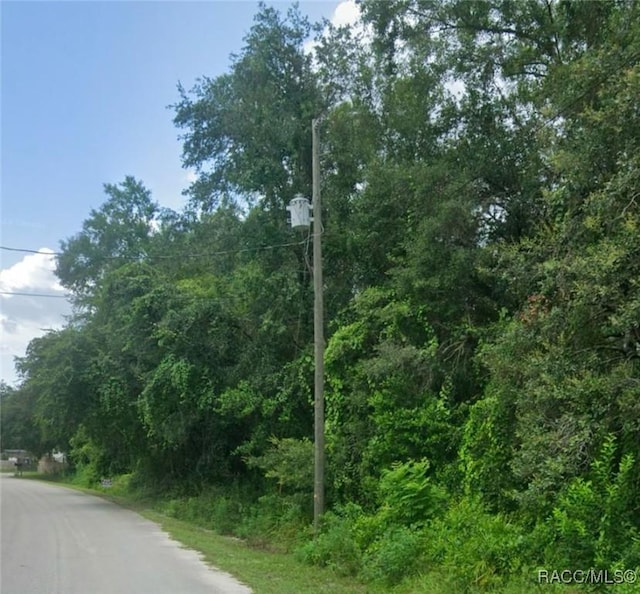 Listing photo 2 for LOT30 Jerome Dr, New Port Richey FL 34654