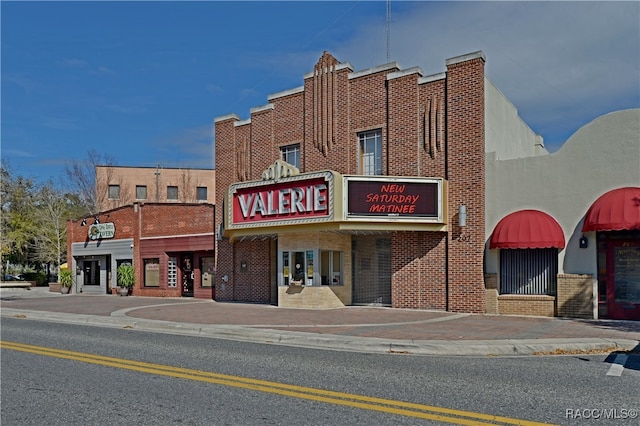 view of building exterior