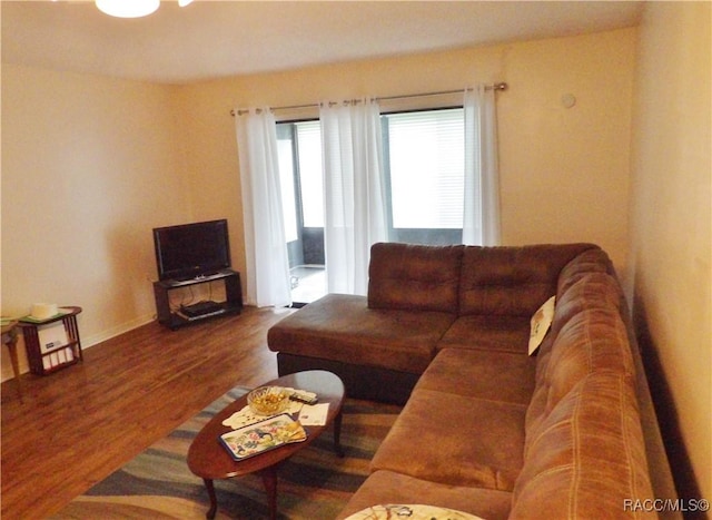 3966 N Spanish Moss Pt, Beverly Hills, FL 34465 - living area featuring wood finished floors and baseboards