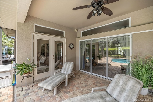 view of patio with ceiling fan