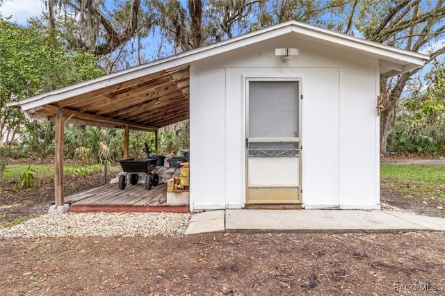 view of outbuilding