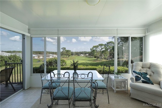 view of sunroom / solarium