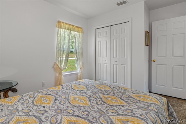 bedroom featuring a closet