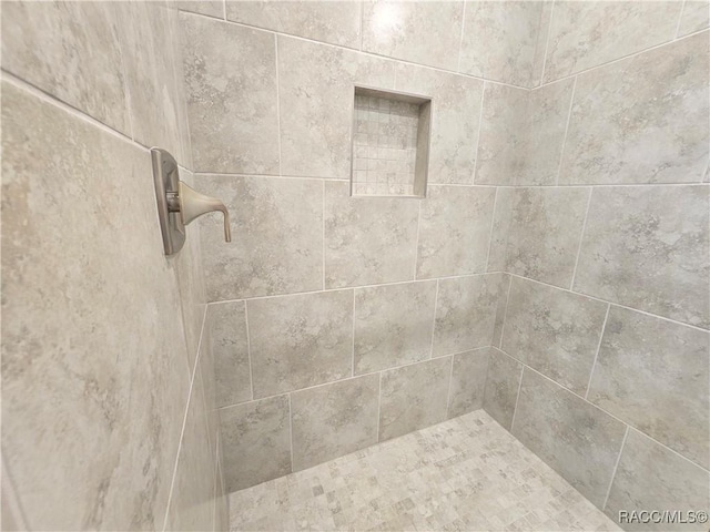 8 Calendula Ct, Homosassa, FL 34446 - full bath featuring tiled shower