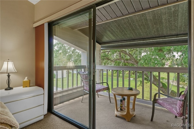 view of sunroom / solarium