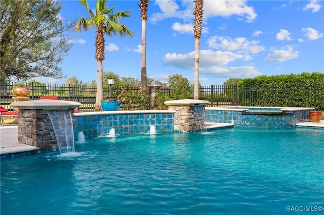 12380 SW 140th Loop, Dunnellon, FL 34432 - view of pool with fence and a pool with connected hot tub