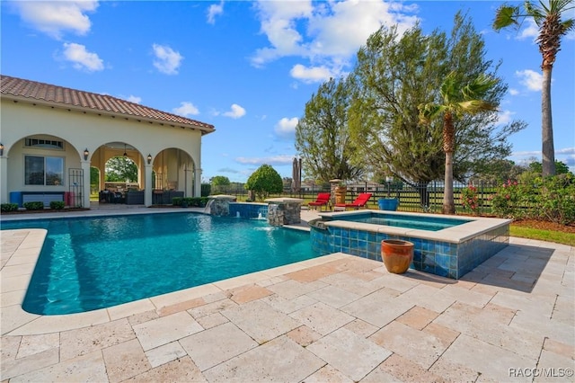 12380 SW 140th Loop, Dunnellon, FL 34432 - view of pool with a patio area, fence, and a pool with connected hot tub