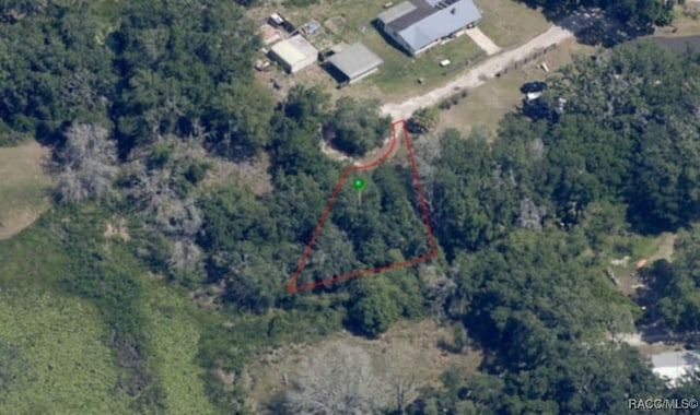 96 N Sheltering Oaks Dr, Inverness, FL 34453