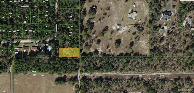 Listing photo 3 for 10001 N Holyoak Ter, Dunnellon FL 34433