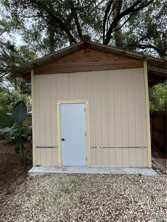 18 56th St, Yankeetown, FL 34498 - view of shed