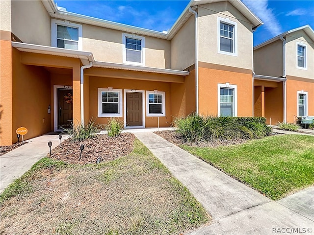 view of townhome / multi-family property