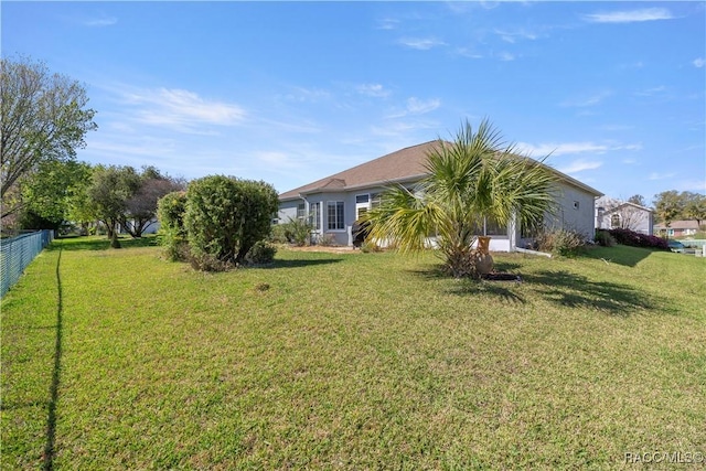 2083 NW 57th Ct, Ocala, FL 34482 - view of yard with fence