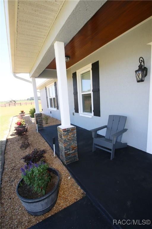 view of patio / terrace with a porch