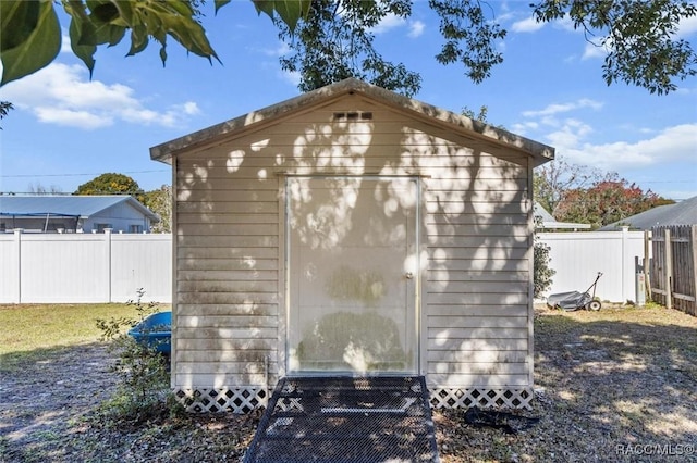 view of outbuilding