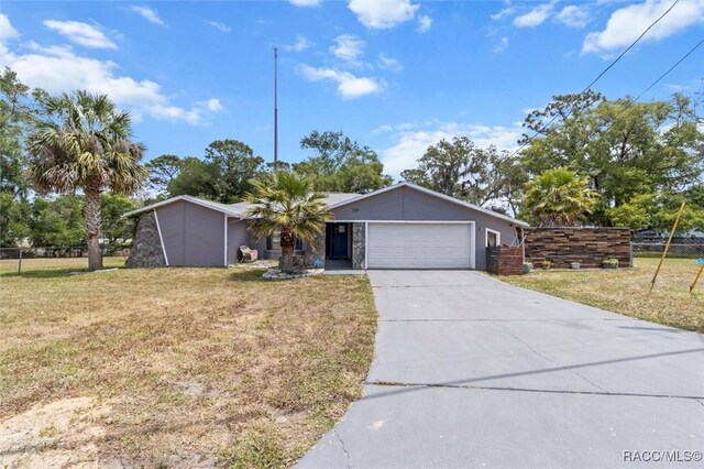 722 Nola St, Inverness, FL 34452 - photo 1
