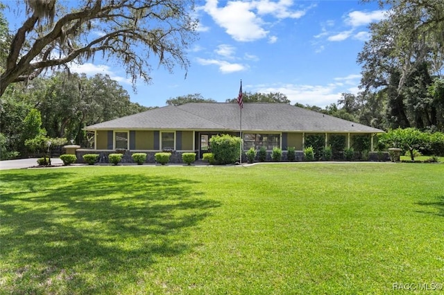 96 N Fresno Ave, Hernando, FL 34442 - view of front facade with a front yard