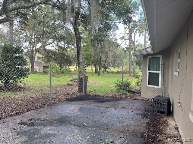 2788 W Elm Blossom St, Beverly Hills, FL 34465 - view of patio / terrace