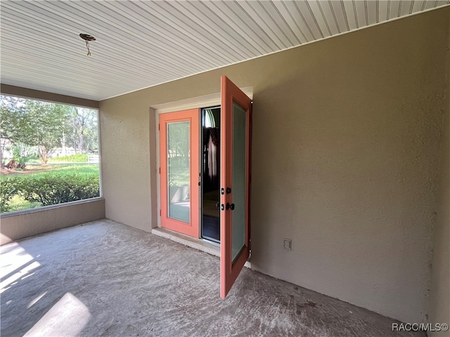 view of unfurnished sunroom