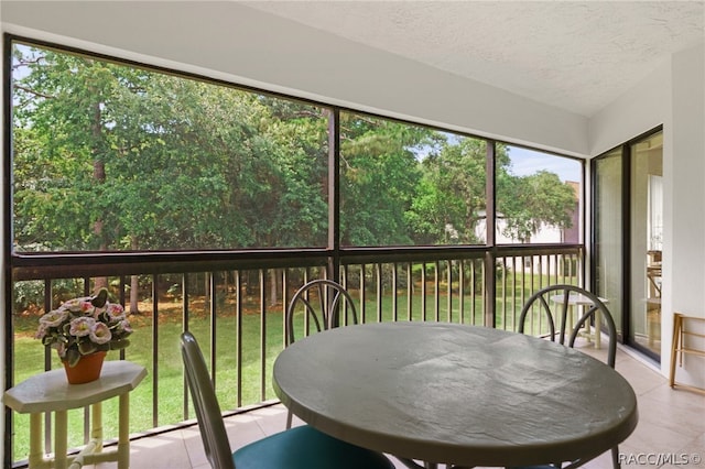 view of sunroom / solarium