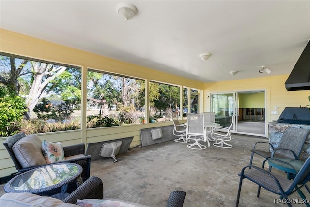 view of sunroom / solarium