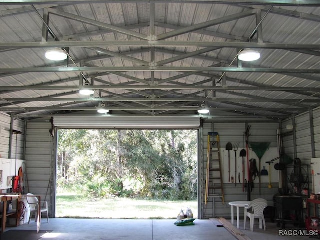 5198 N Sierra Vista Dr, Crystal River, FL 34428 - garage featuring metal wall