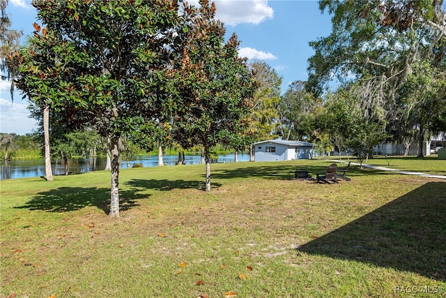 view of yard with a water view