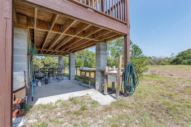 view of patio with outdoor dining space