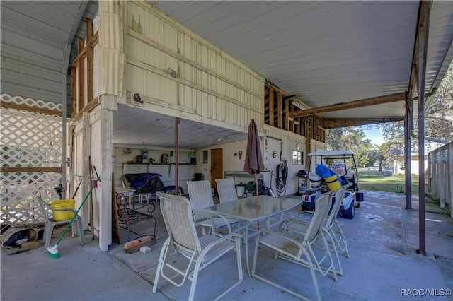 2191 S Moonlit Pt, Homosassa, FL 34448 - view of patio featuring outdoor dining space