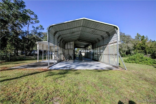 2191 S Moonlit Pt, Homosassa, FL 34448 - view of parking featuring a carport