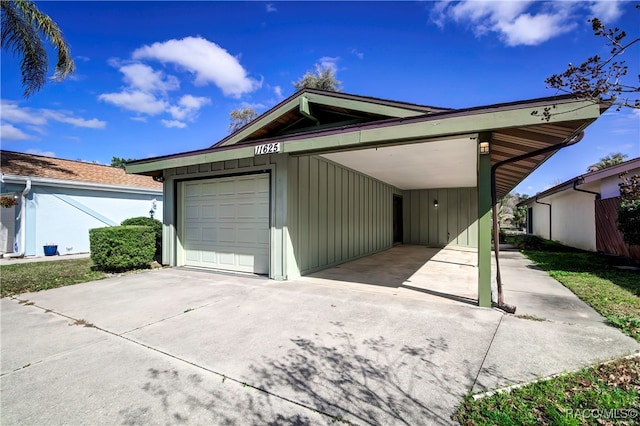 exterior space featuring a carport