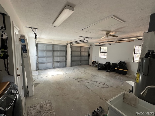 garage featuring ceiling fan